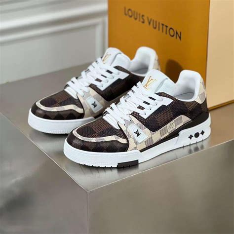 lv trainer Louis Vuitton